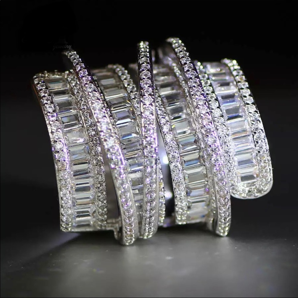 White Gold filled 6.4CT princess cut stones statement ring - Picture 3 of 6